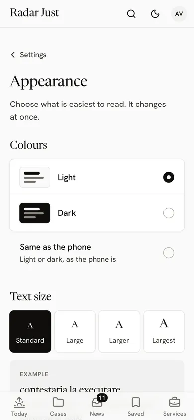 The Appearance screen: the colours Light, Dark and Same as the phone, then the text size, from Standard to Largest.