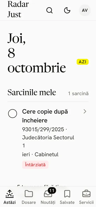 Ecranul Astăzi la cea mai mare mărime a textului: data pe trei rânduri și prima sarcină, cu rândurile rupte și nimic tăiat.